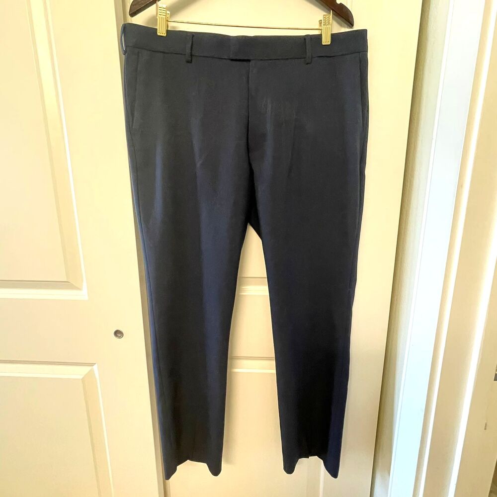 Van Heusen Flex Fit Slim Ultra Wrinkle Free Straight Leg Dress Pant Size 36 - Picture 3 of 9